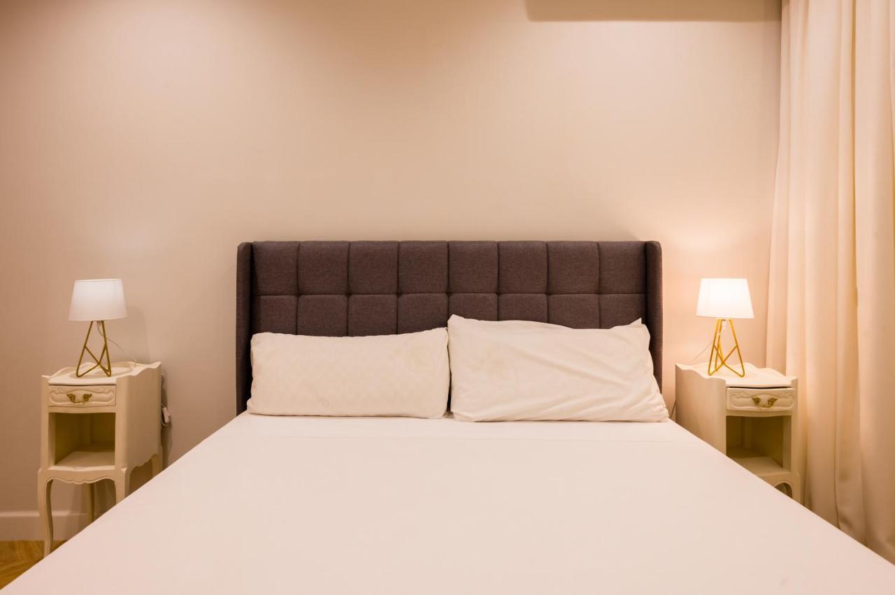 Elegant Apartment - 2 Bd 1 Bth - Center Sevilla Kültér fotó